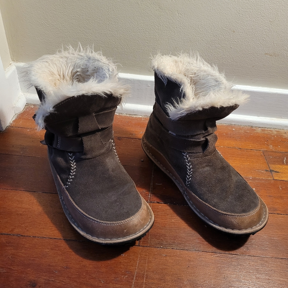 Sorel Tootega winter boots